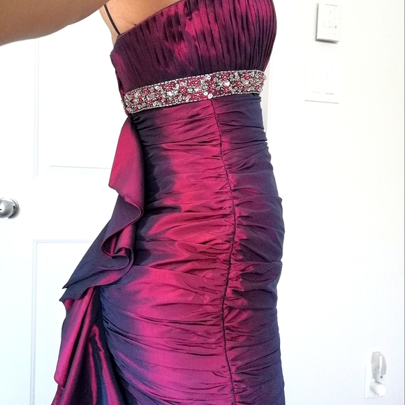 Prom dress - Picture 3 of 10